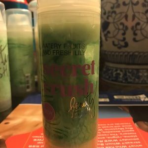 Secret crush beauty rush Victoria secret. NWT. 5 fl OZ.